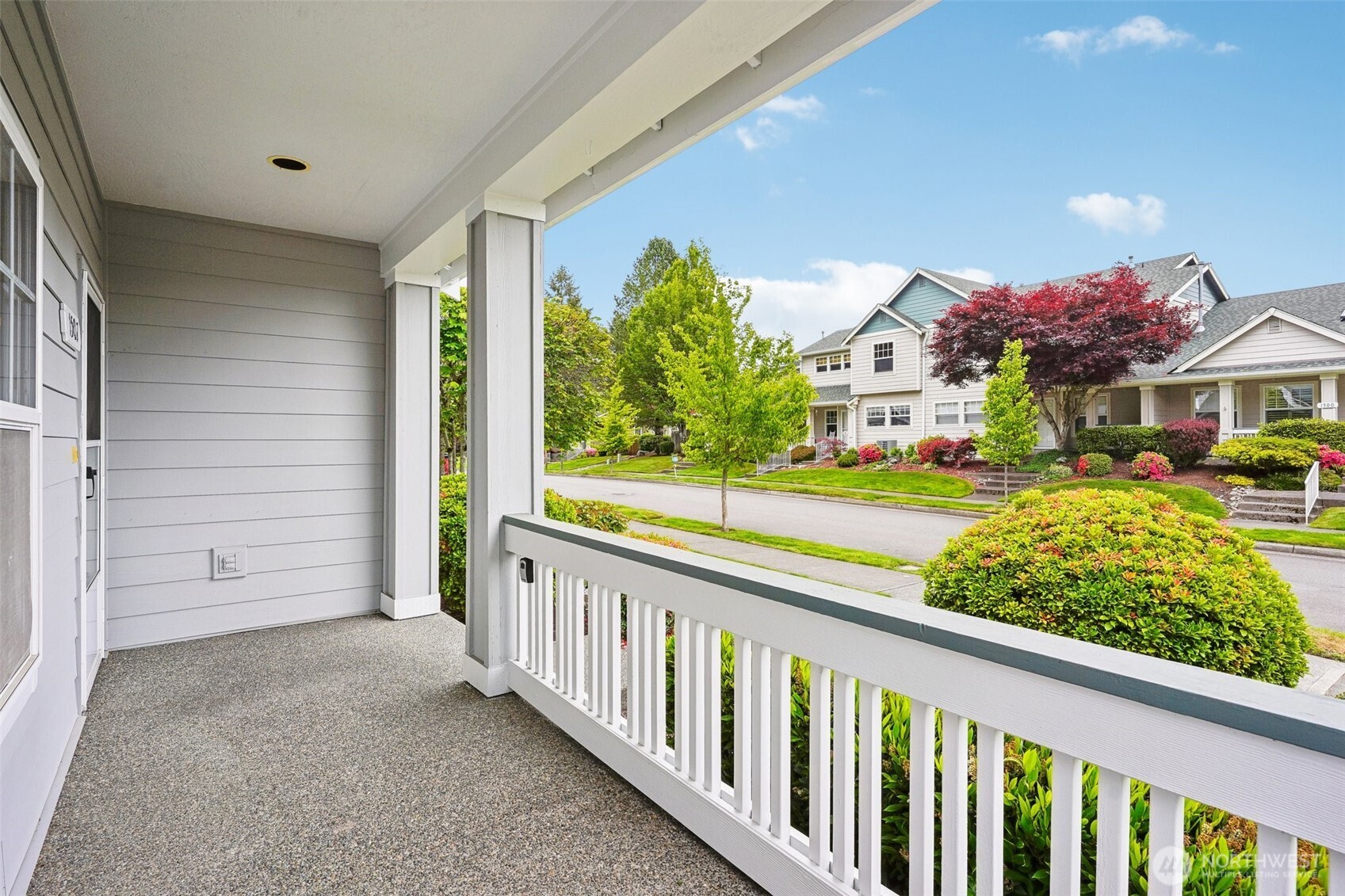 1507 McDonald Avenue , Dupont, WA 98327