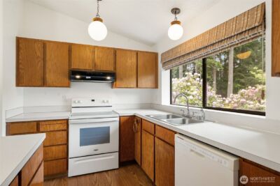 10090 Ogle Road NE, Poulsbo, WA 98370 - Photo 12