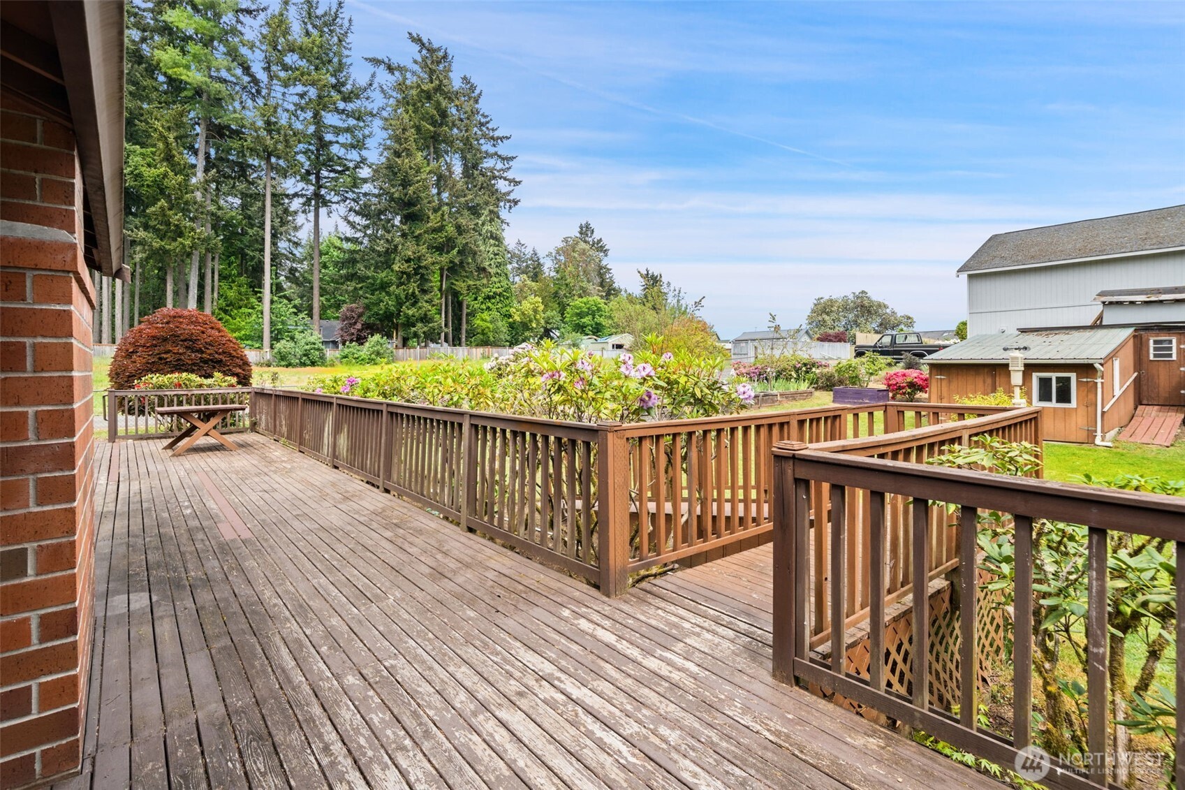 10090 Ogle Road NE, Poulsbo, WA 98370