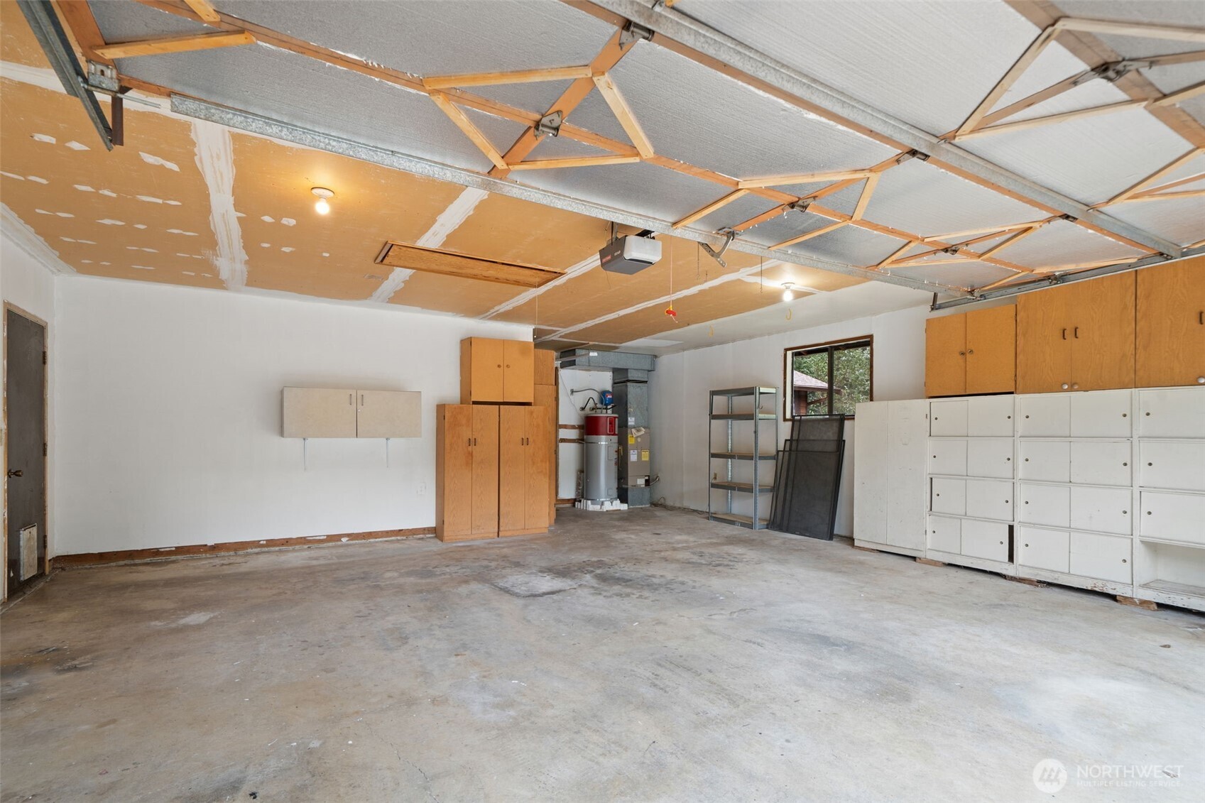 10090 Ogle Road NE, Poulsbo, WA 98370