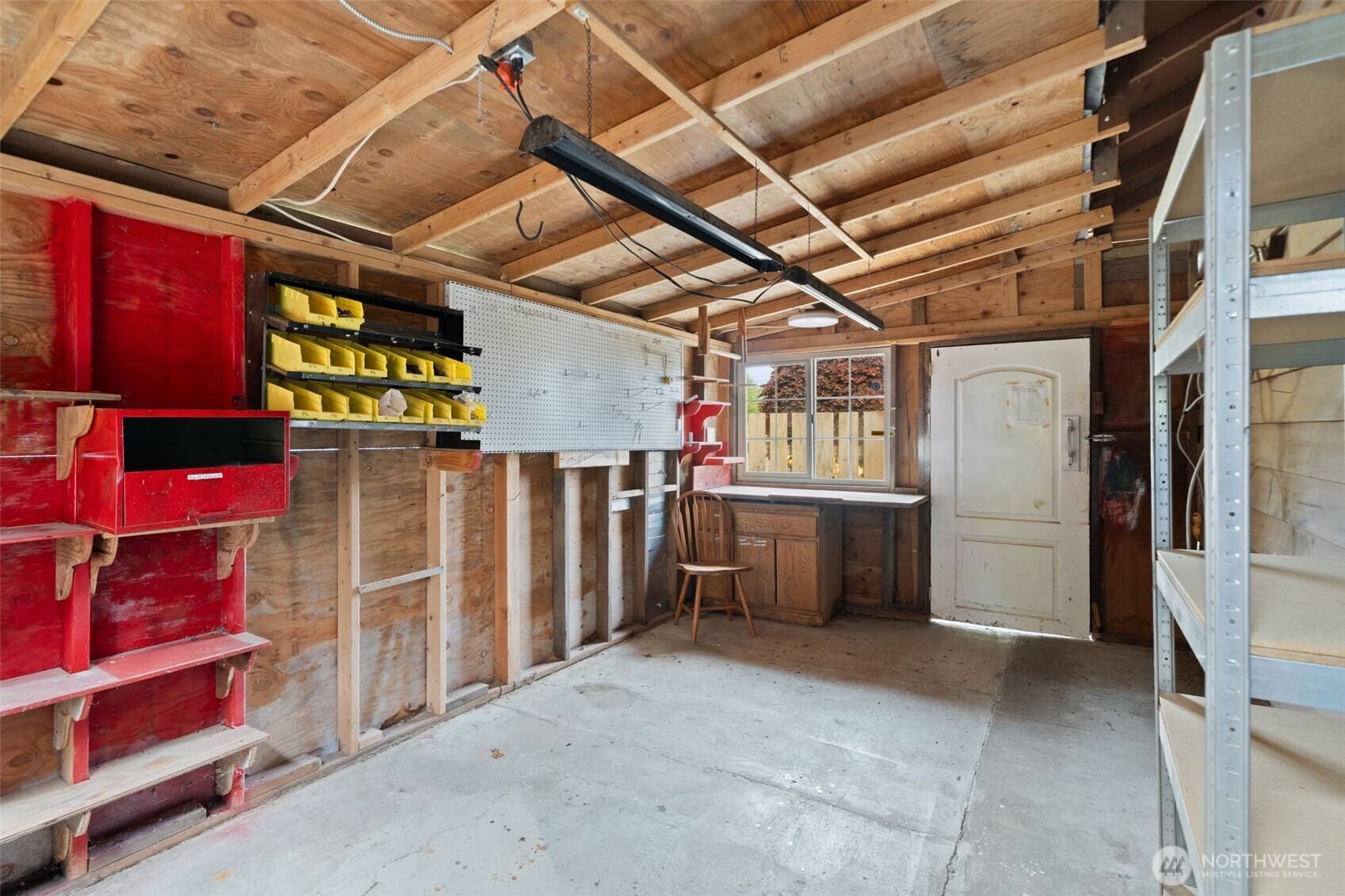 10090 Ogle Road NE, Poulsbo, WA 98370