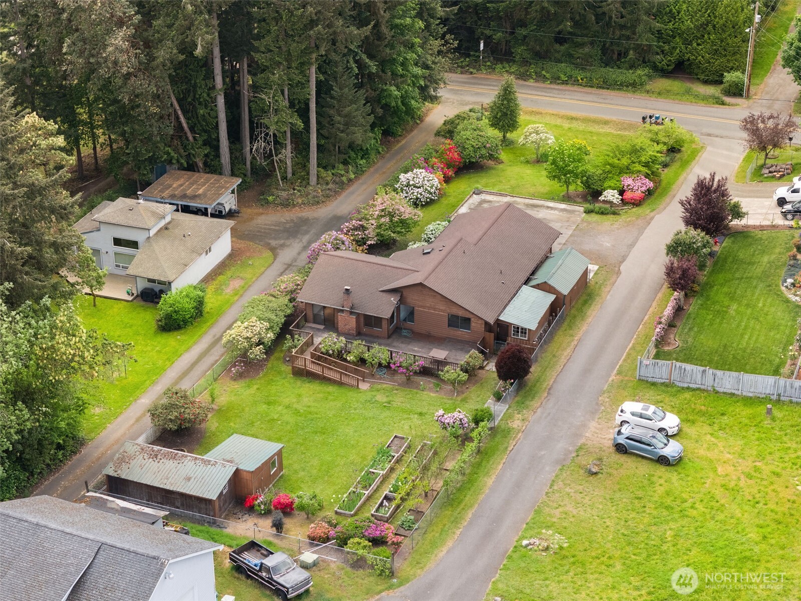 10090 Ogle Road NE, Poulsbo, WA 98370