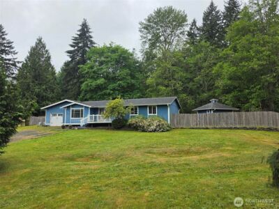 3790 SE Aiken Road , Port Orchard, WA 98366