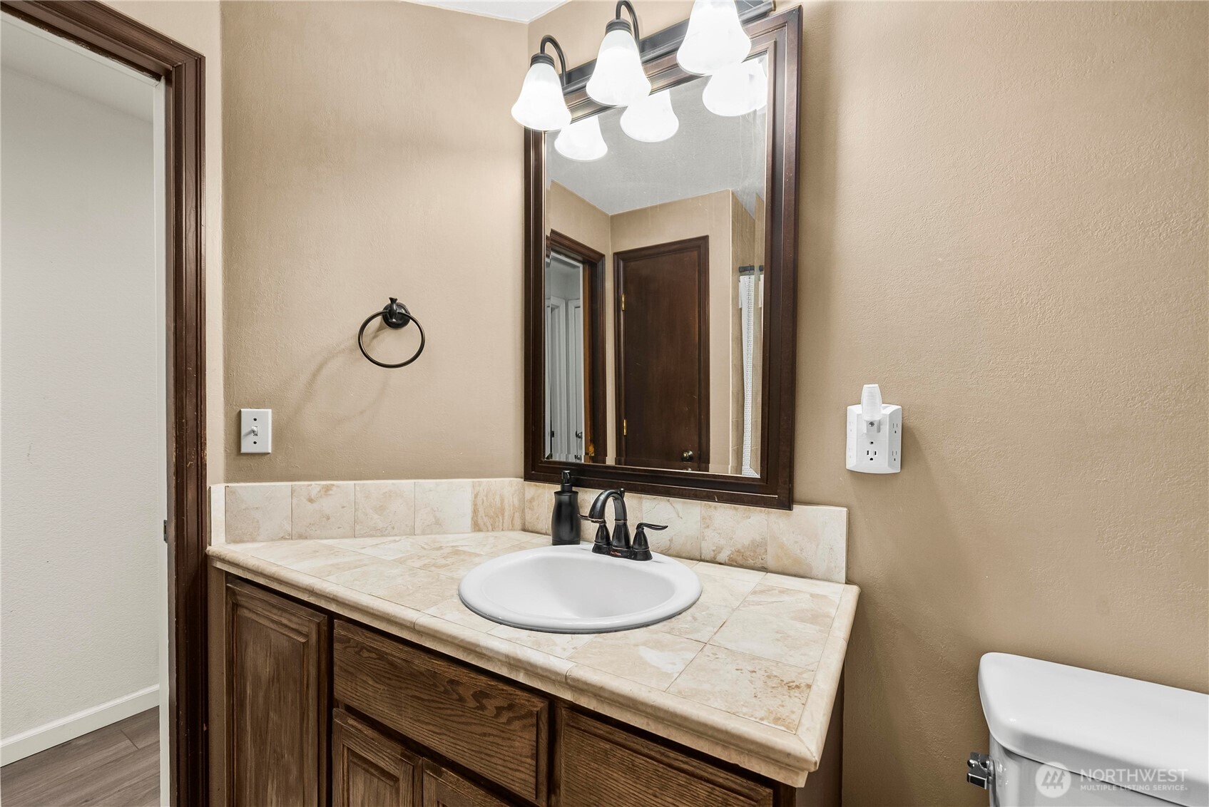 3919 97th Avenue E, Edgewood, WA 98371