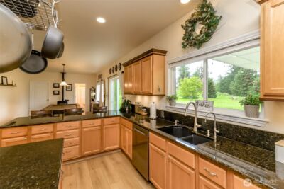 14146 Solberg Road SE, Yelm, WA 98597 - Photo 12