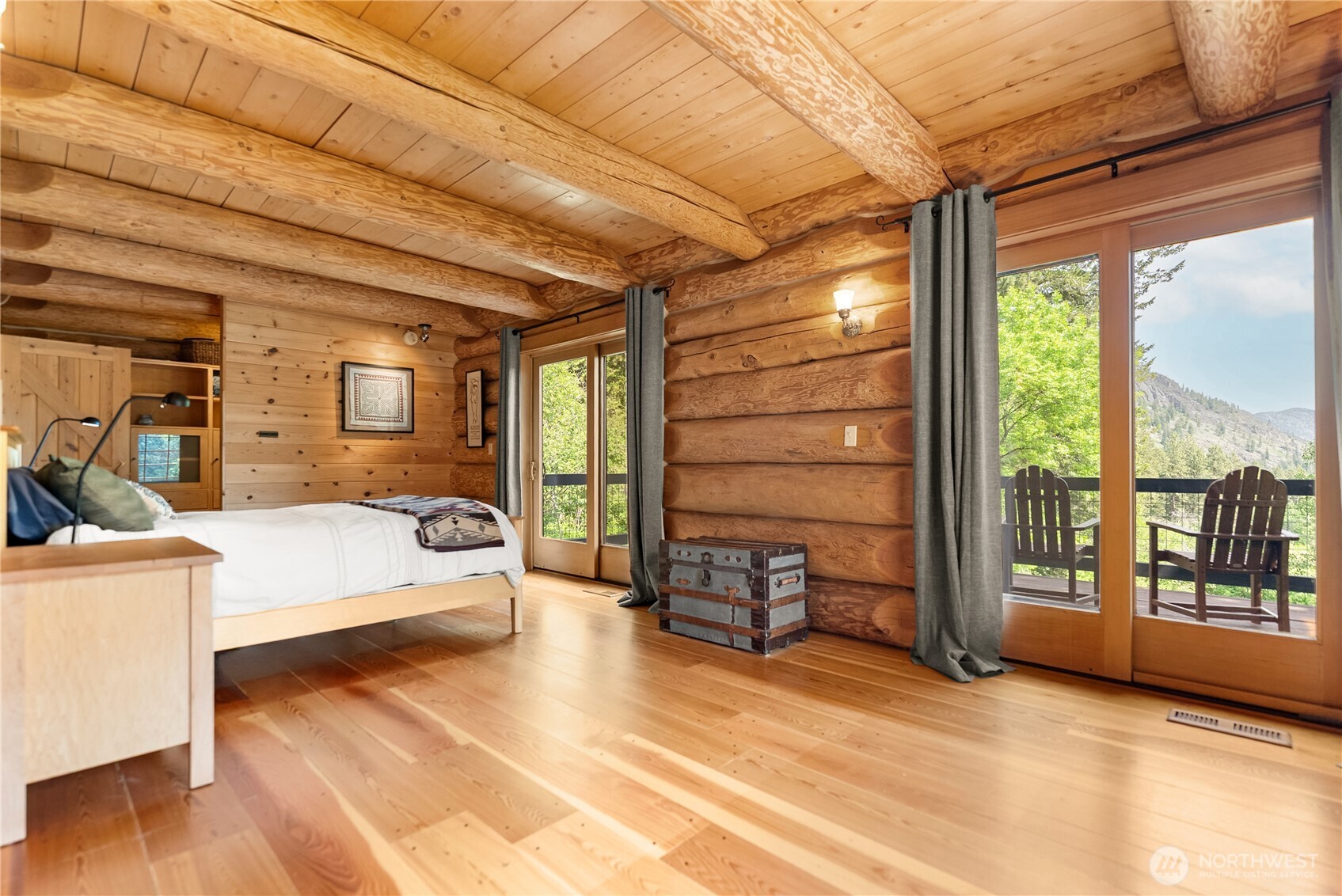 116 Lost River Road , Mazama, WA 98833