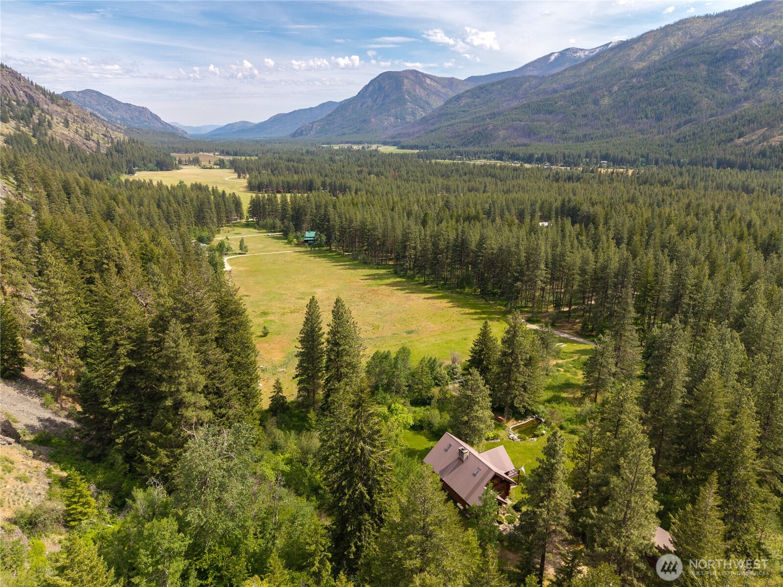 116 Lost River Road , Mazama, WA 98833