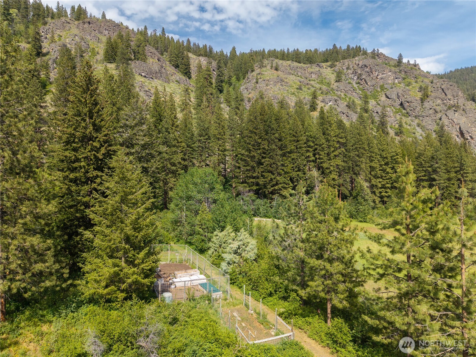 116 Lost River Road , Mazama, WA 98833