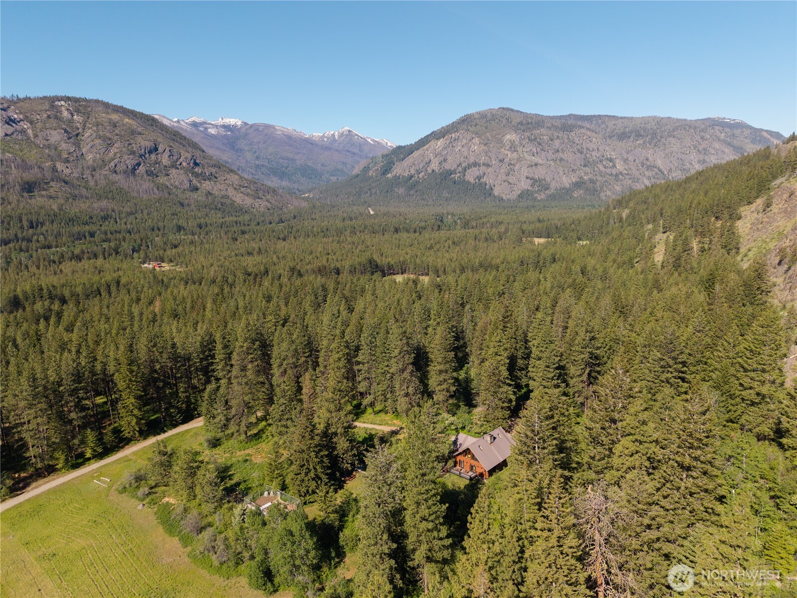 116 Lost River Road , Mazama, WA 98833