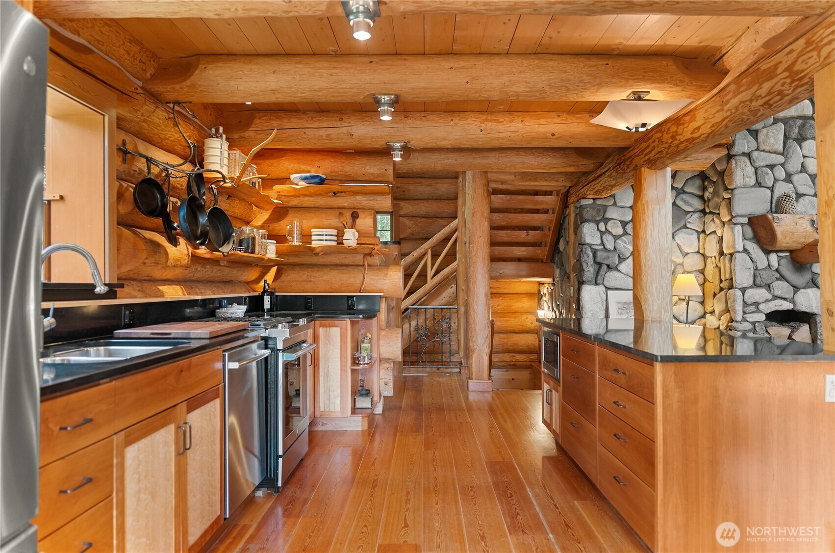116 Lost River Road , Mazama, WA 98833