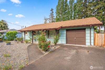 2002 Cascade Place W, University Place, WA 98466 - Photo 1
