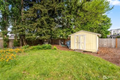 2002 Cascade Place W, University Place, WA 98466 - Photo 35