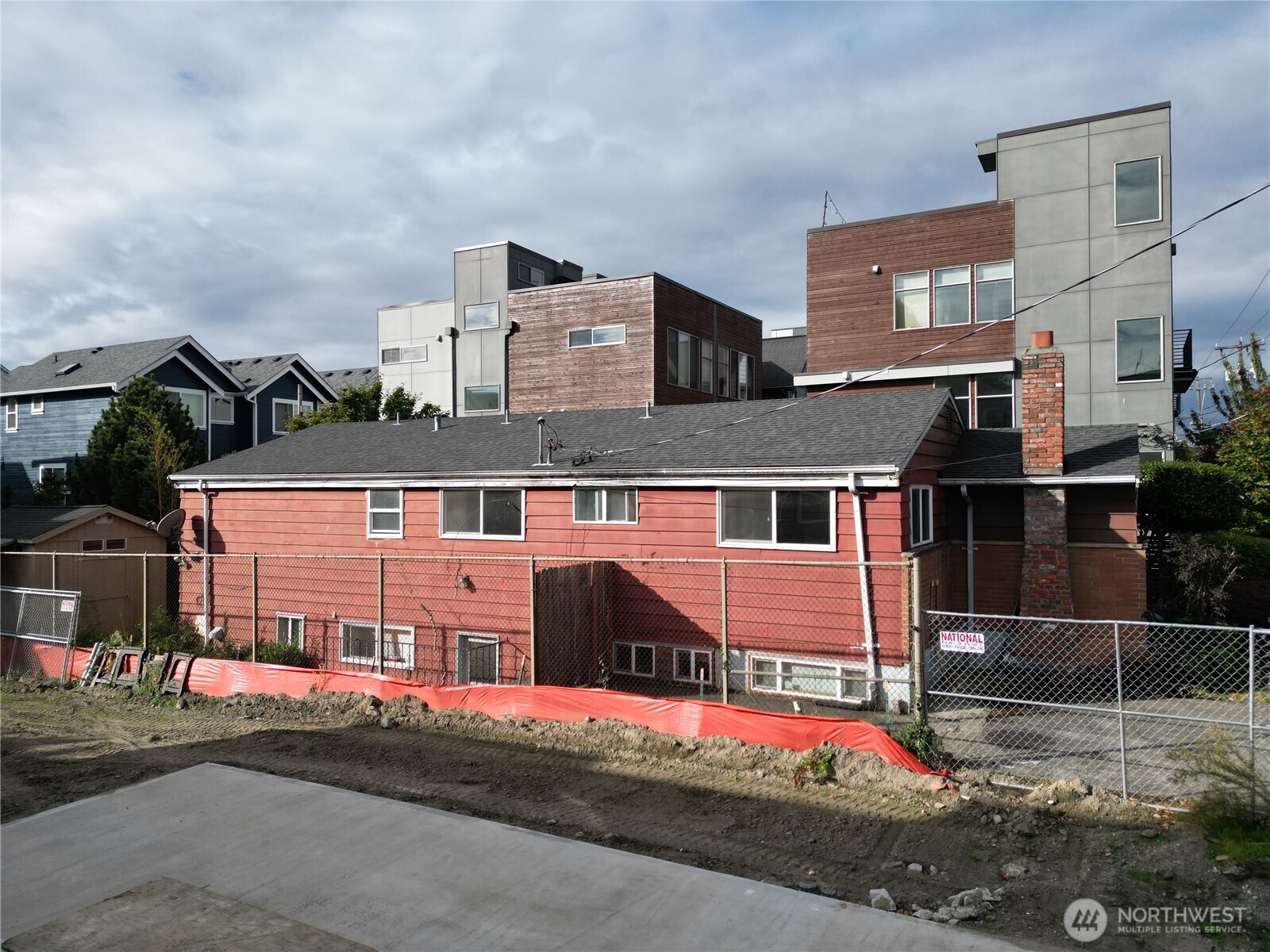 1409 NW 65th Street #1, Seattle, WA 98117-5255
