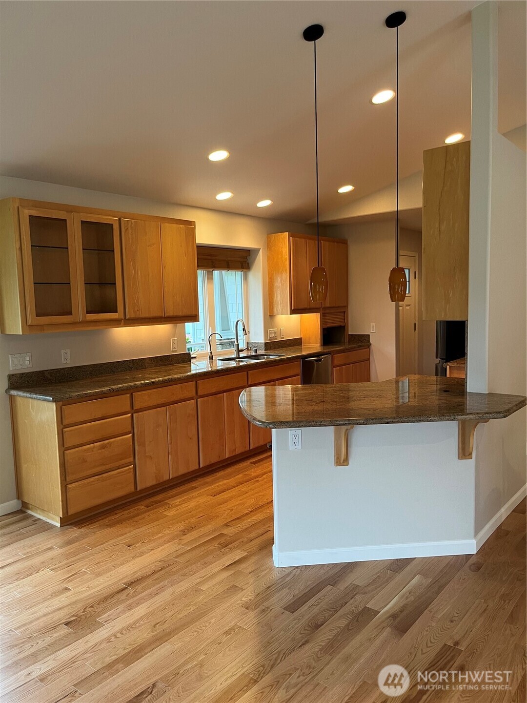 880 N Minstrel Road , Sequim, WA 98382
