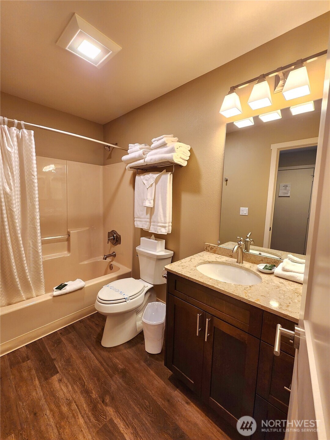1 Lakeside 717-M , Manson, WA 98831