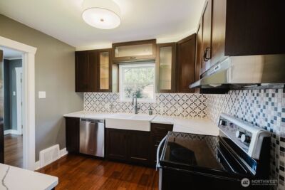 1020 Columbine Street , Wenatchee, WA 98801 - Photo 9