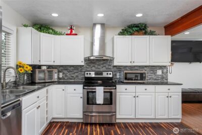 8910 SE Northgate Avenue , Vancouver, WA 98664 - Photo 5