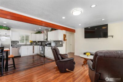 8910 SE Northgate Avenue , Vancouver, WA 98664 - Photo 9
