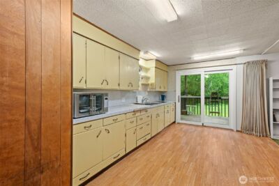 5615 Maltby Road , Woodinville, WA 98072 - Photo 14