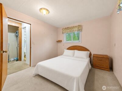 5615 Maltby Road , Woodinville, WA 98072 - Photo 19