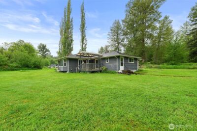 5615 Maltby Road , Woodinville, WA 98072 - Photo 24
