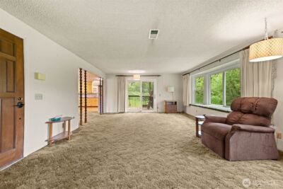5615 Maltby Road , Woodinville, WA 98072 - Photo 4