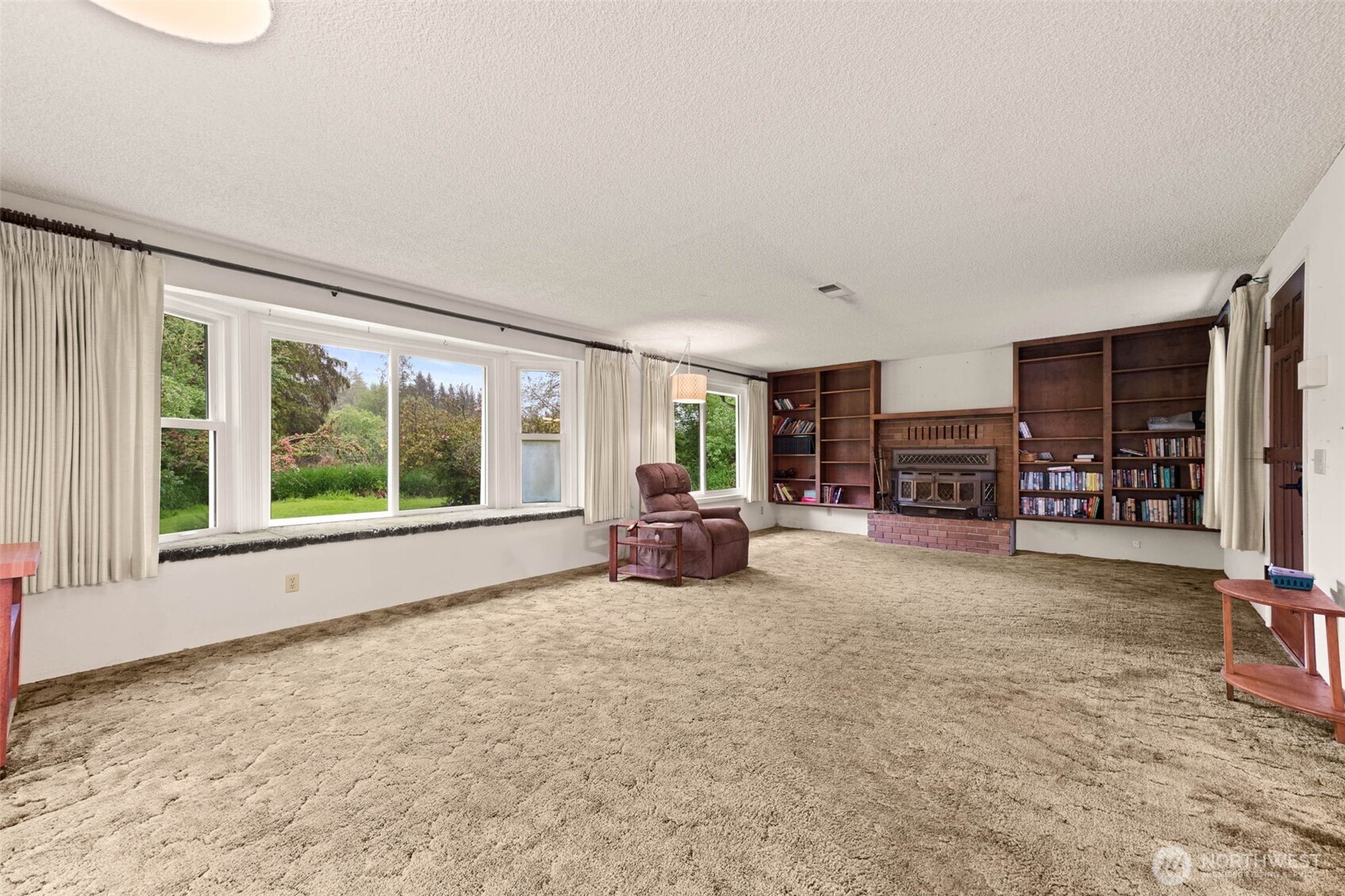 5615 Maltby Road , Woodinville, WA 98072
