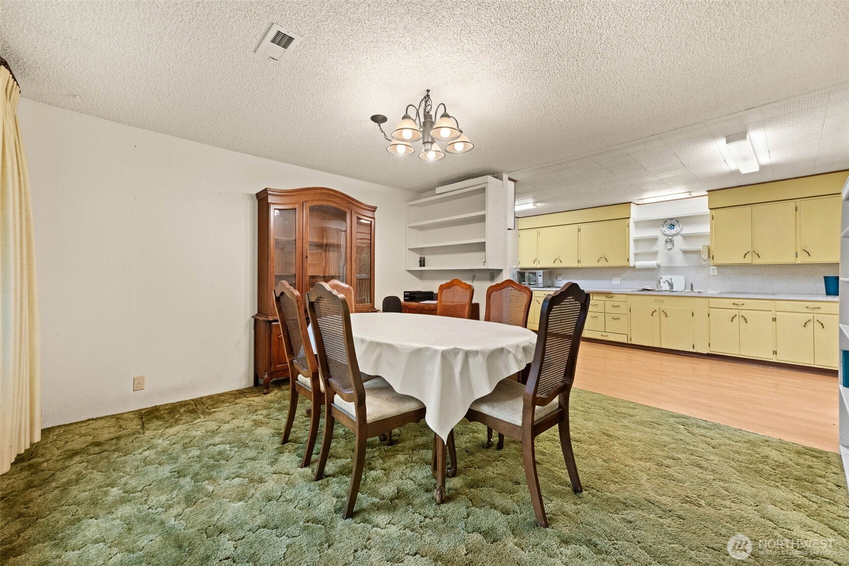 5615 Maltby Road , Woodinville, WA 98072