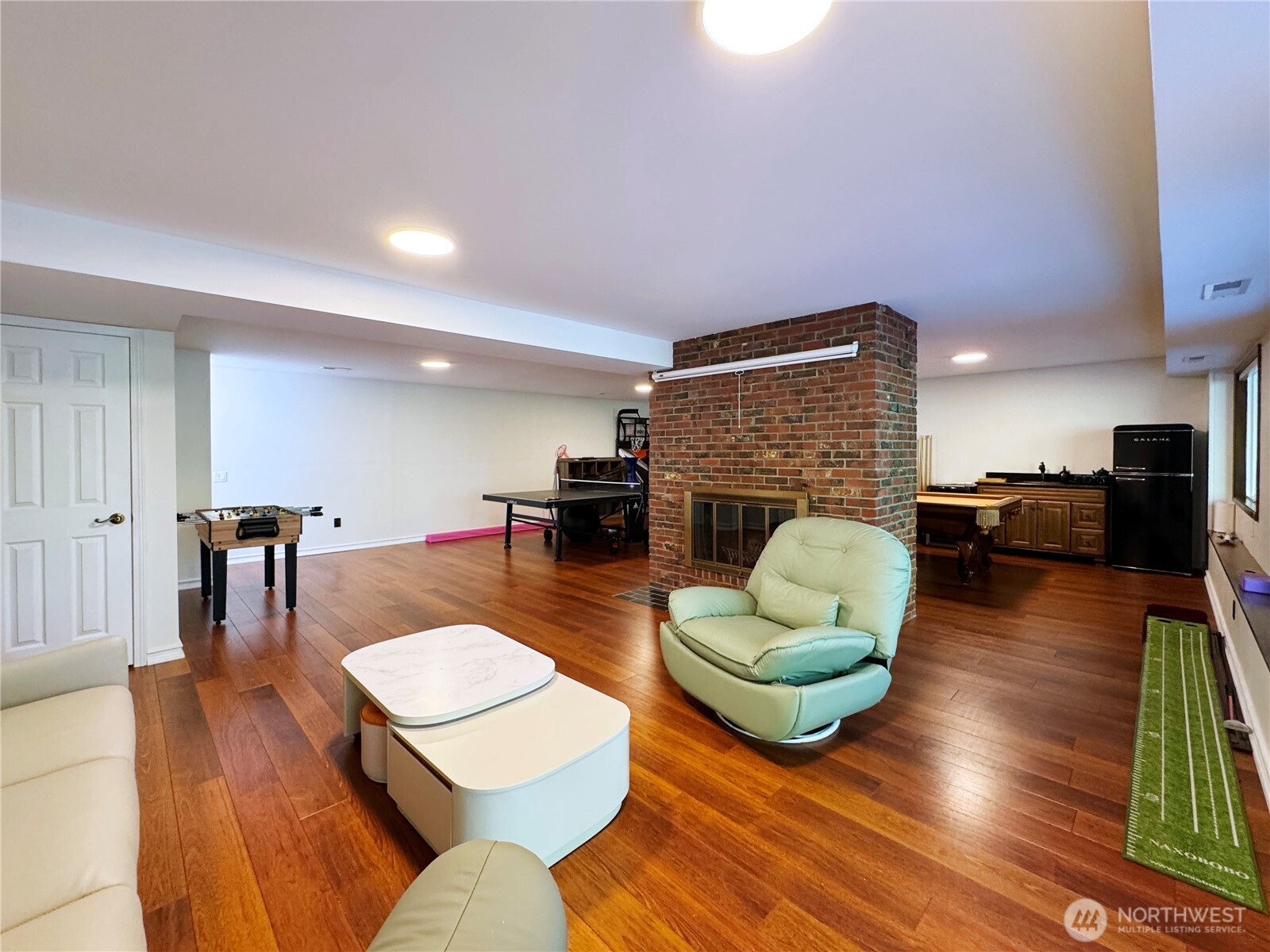 4448 144th Avenue SE, Bellevue, WA 98006