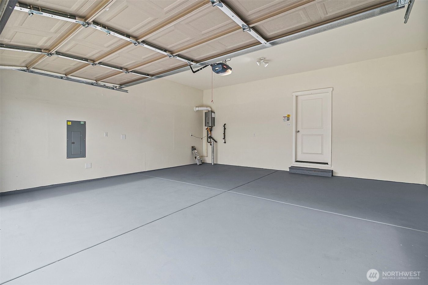 1051 42nd Court NE, Auburn, WA 98002