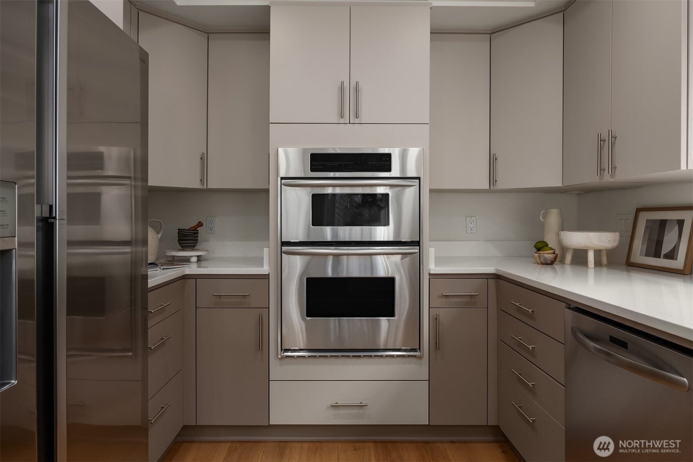 316 5th Avenue #102, Kirkland, WA 98033