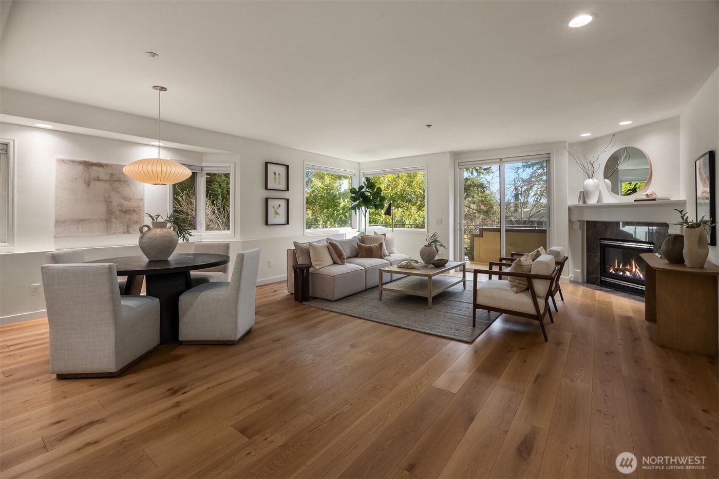 316 5th Avenue #102, Kirkland, WA 98033