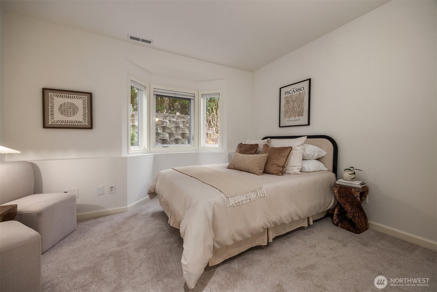 316 5th Avenue #102, Kirkland, WA 98033