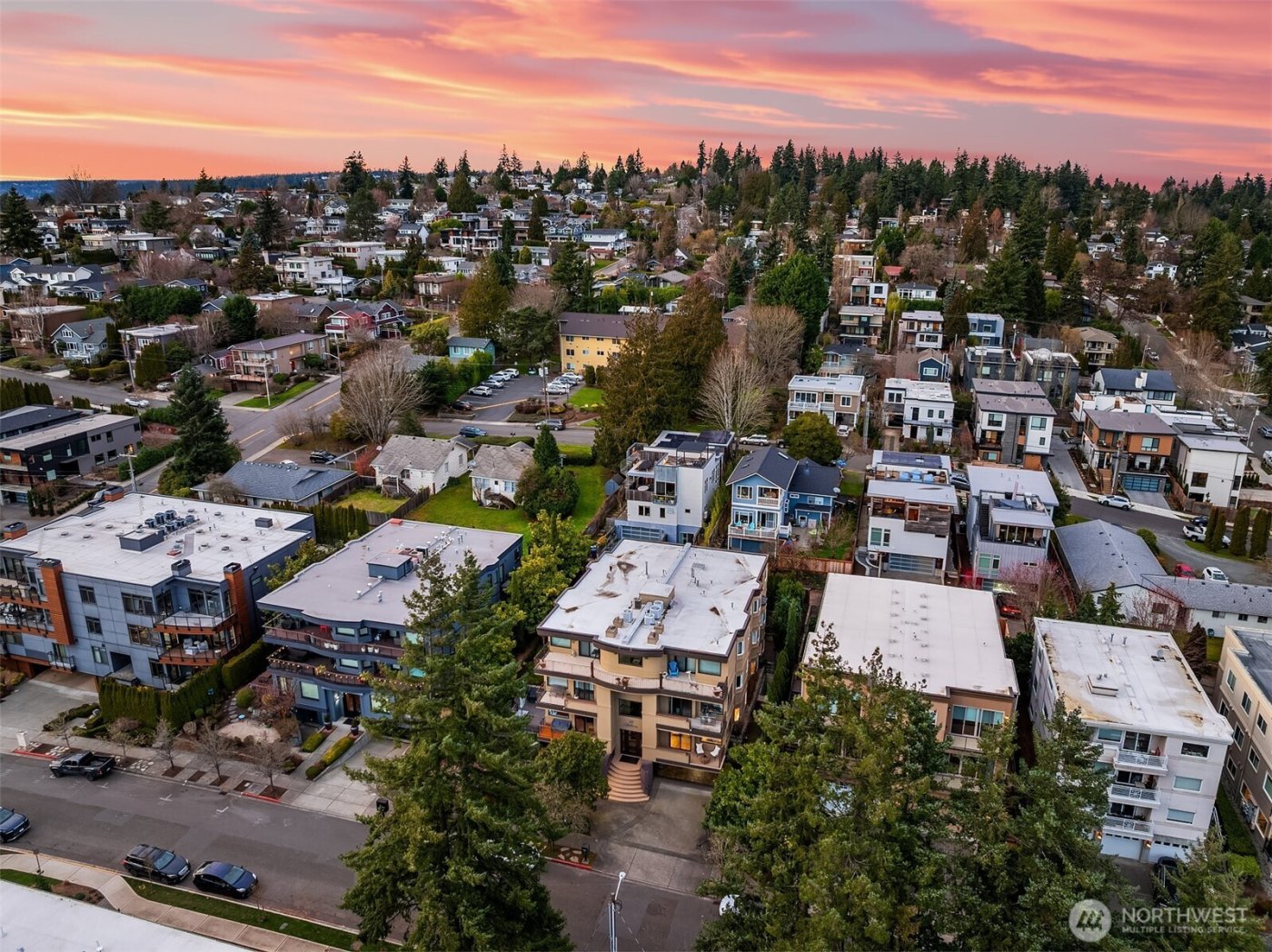 316 5th Avenue #102, Kirkland, WA 98033