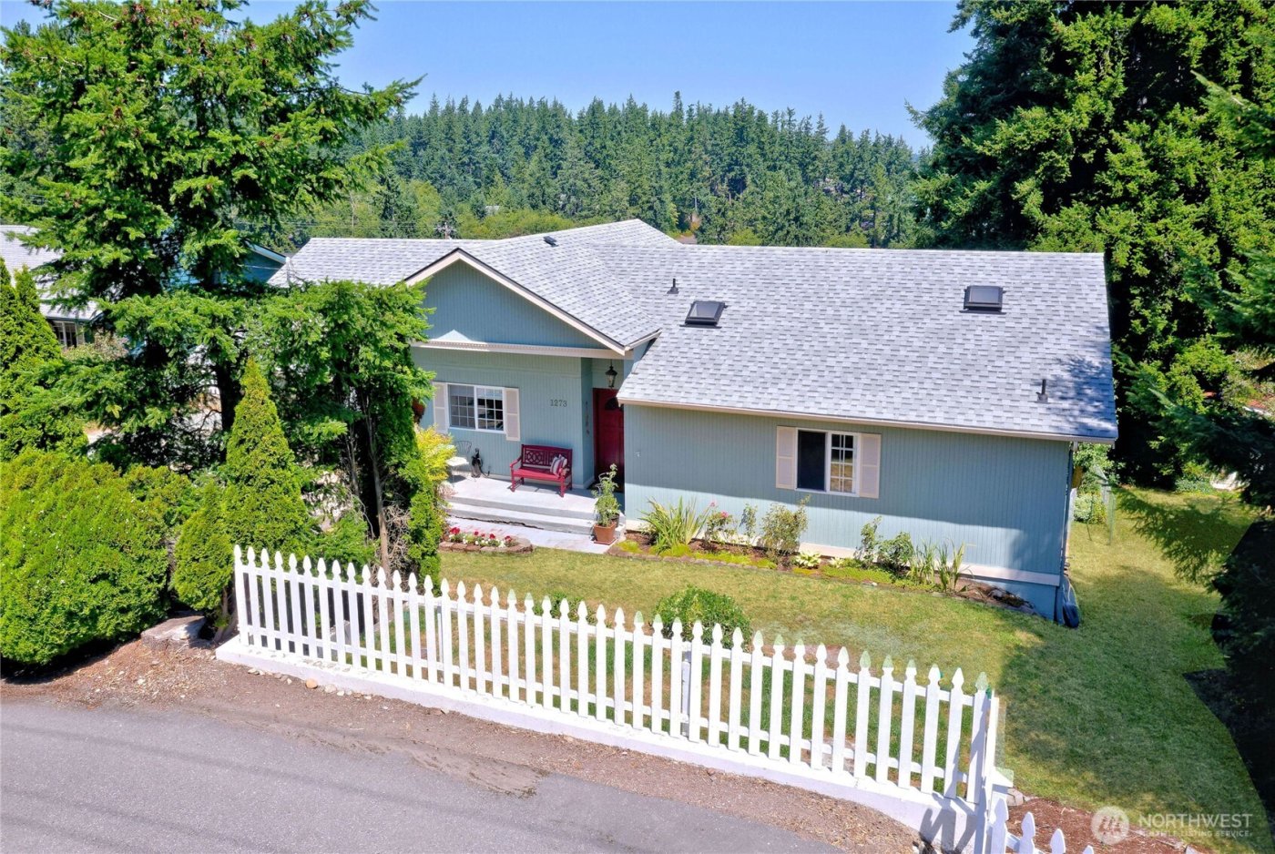 1273 SE Camano Drive , Camano Island, WA 98282