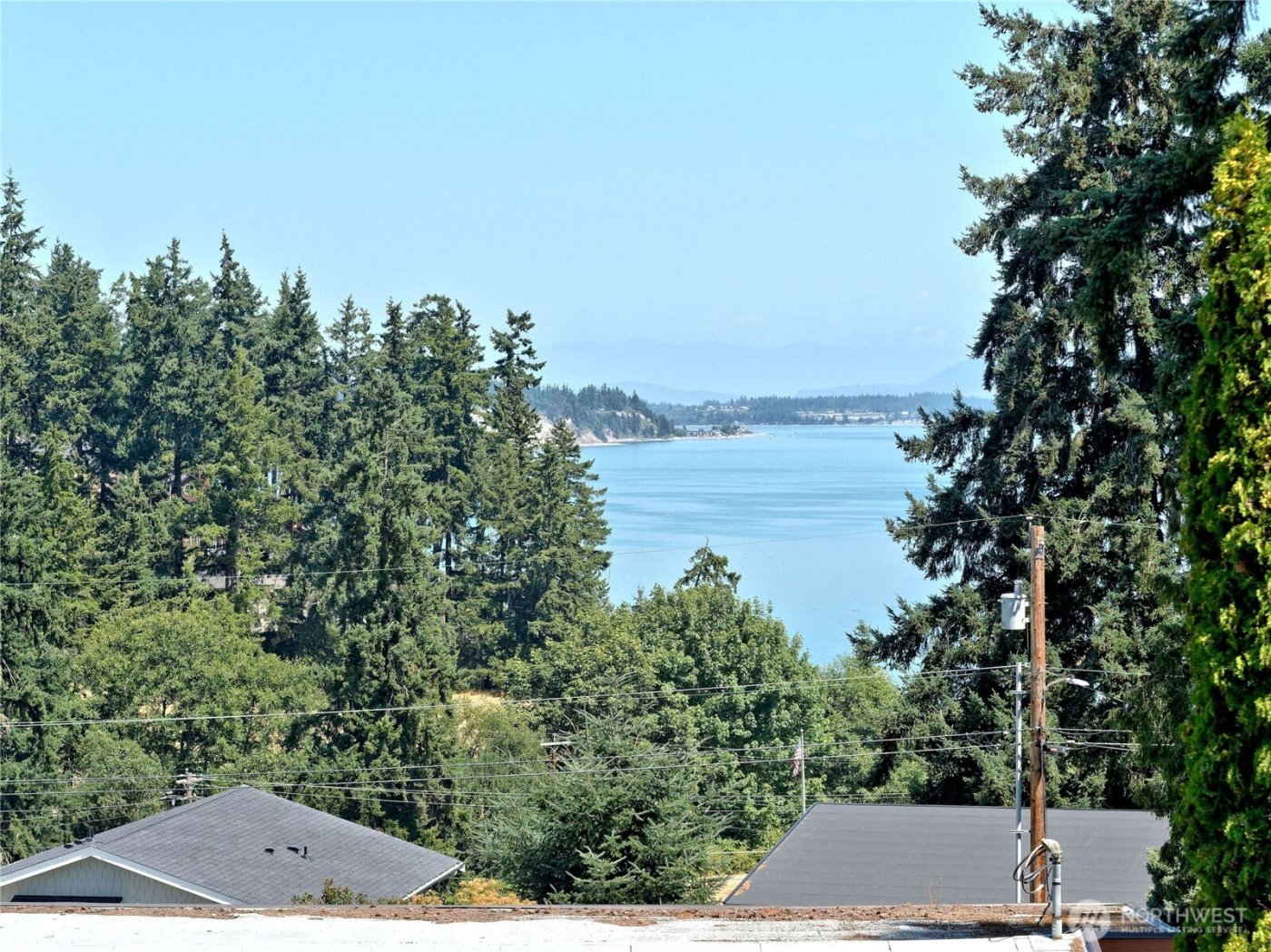 1273 SE Camano Drive , Camano Island, WA 98282