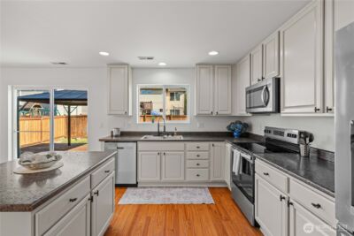 20205 49th Avenue E, Spanaway, WA 98387 - Photo 11