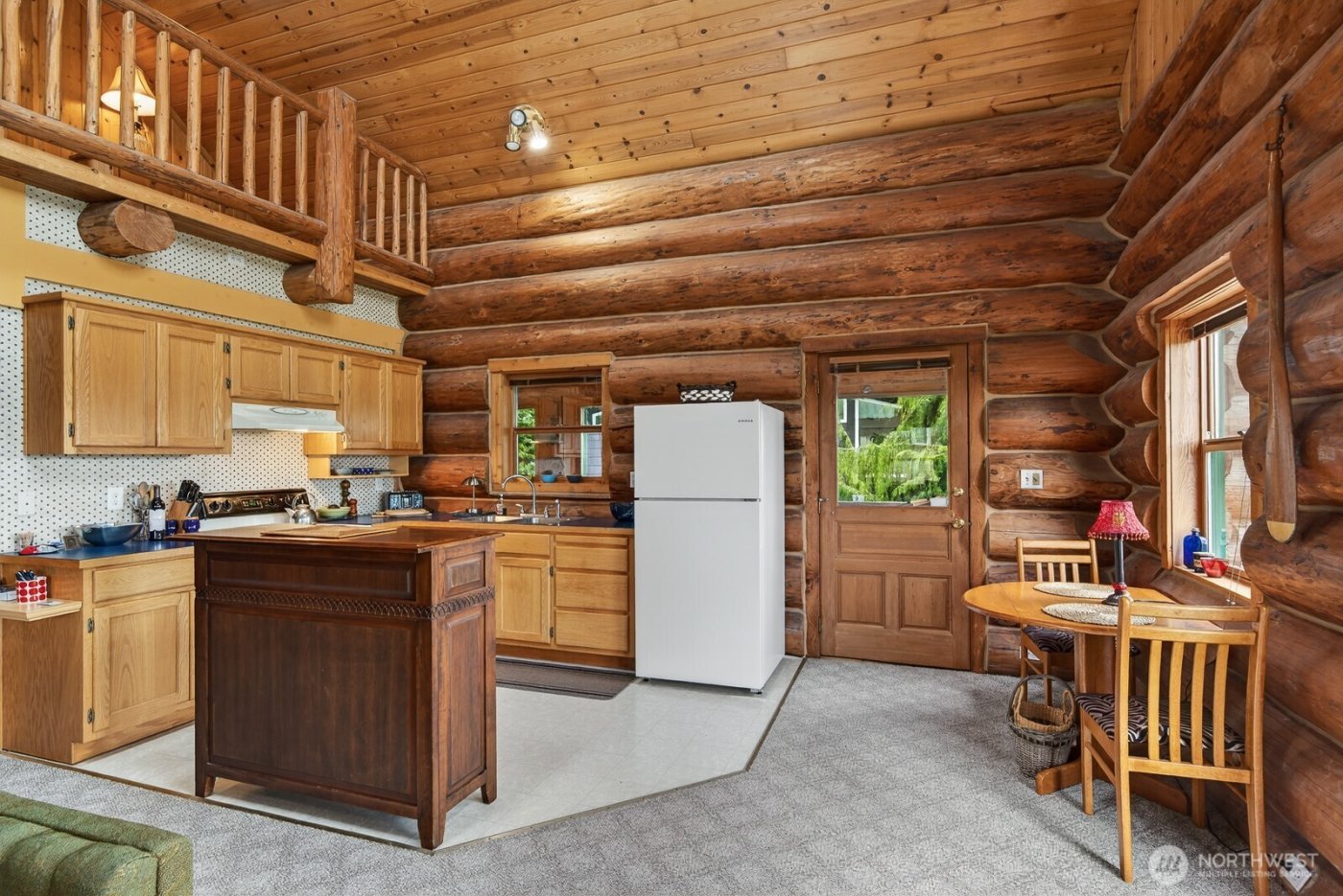 2945 Janet Avenue , Camano Island, WA 98282