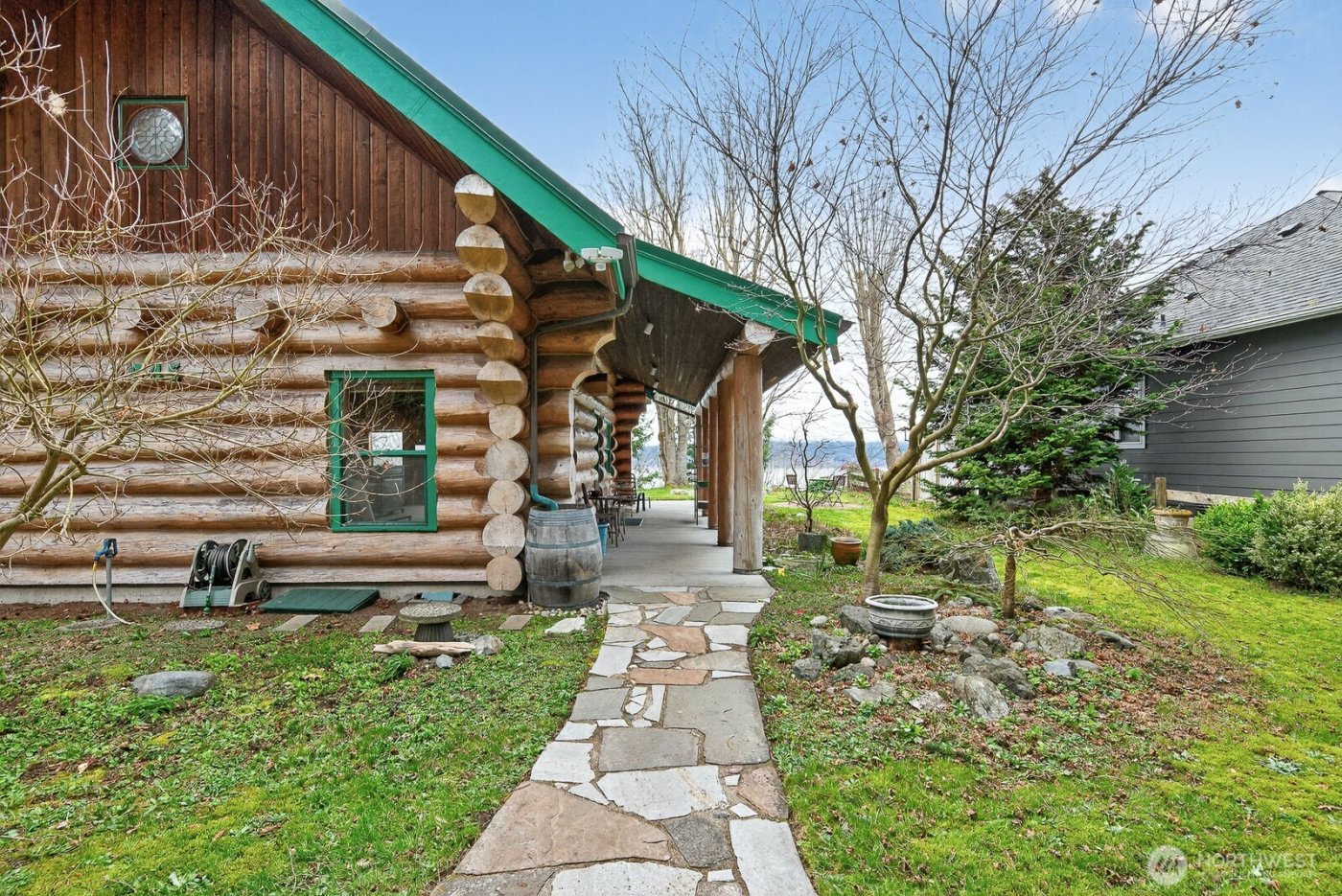 2945 Janet Avenue , Camano Island, WA 98282