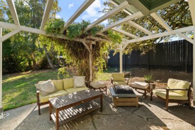 9615 57th Avenue S, Seattle, WA 98118 - Photo 20