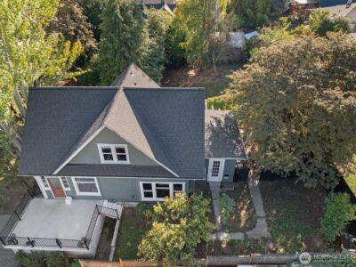 9615 57th Avenue S, Seattle, WA 98118 - Photo 2