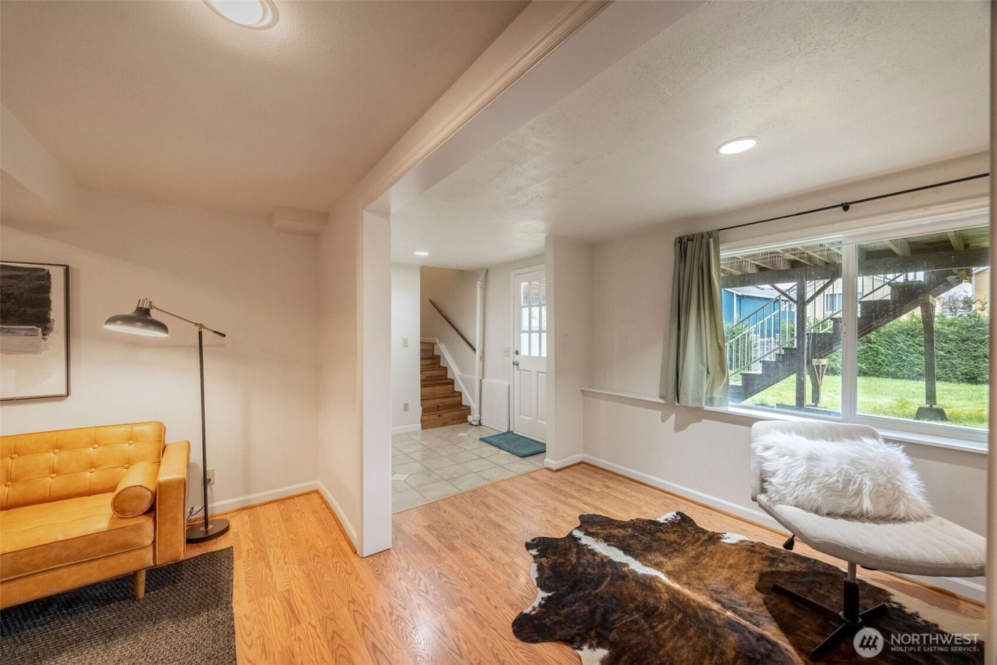 10020 18th Avenue SW, Seattle, WA 98146-3712