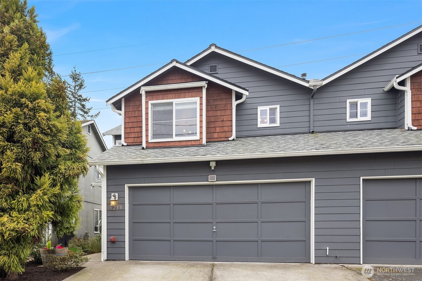 9253 Fremont Avenue N, Seattle, WA 98103