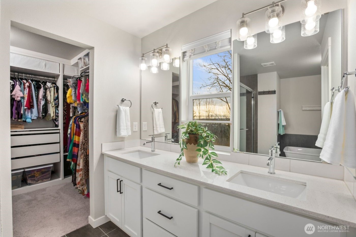 4318 66th Drive NE, Marysville, WA 98270