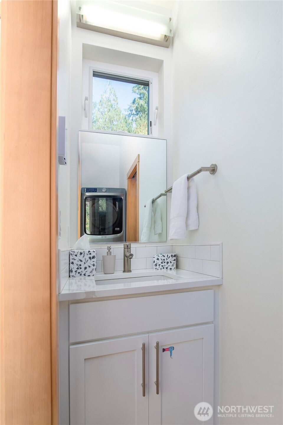 288 Baker Road , Packwood, WA 98377