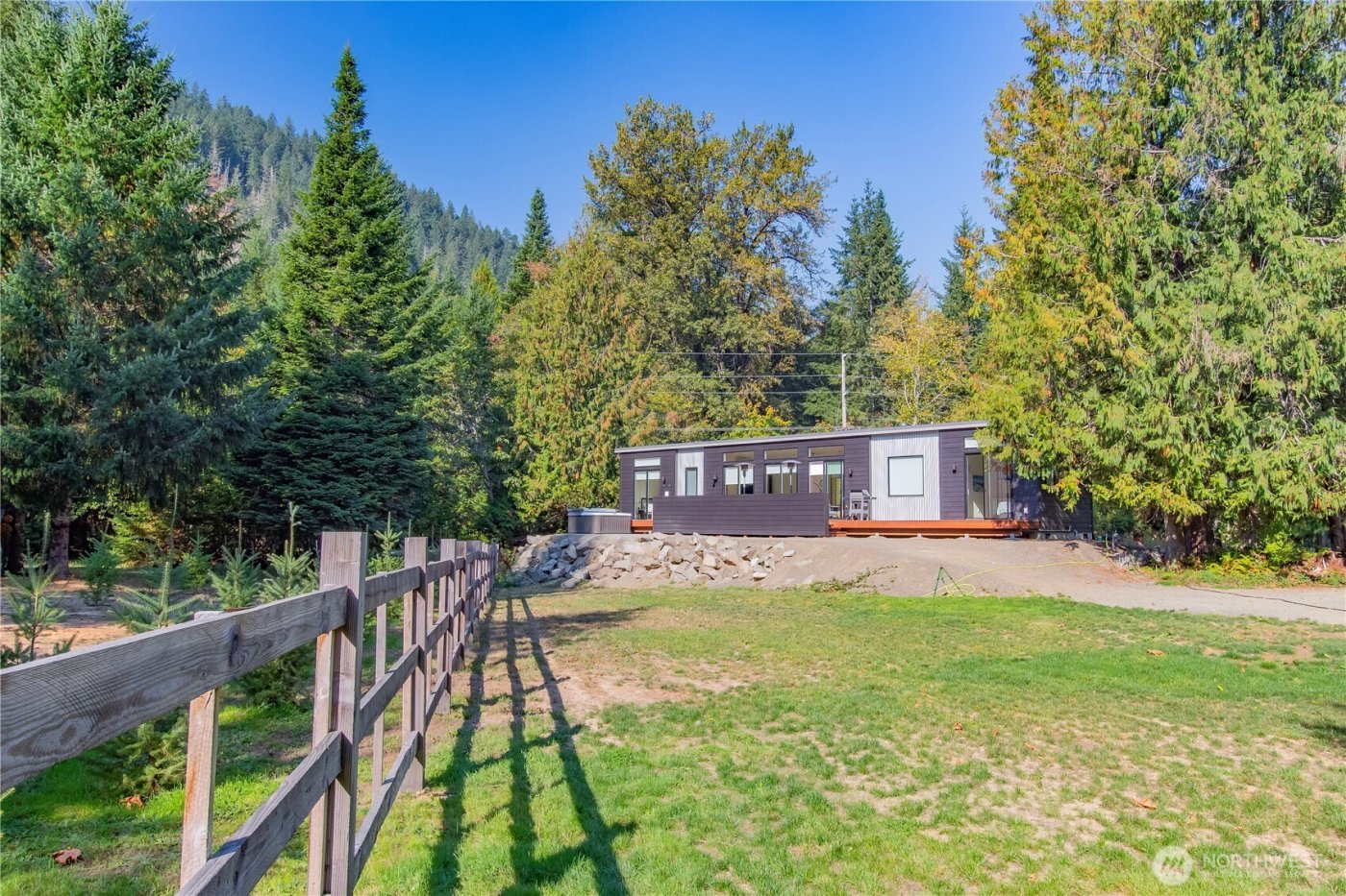288 Baker Road , Packwood, WA 98377