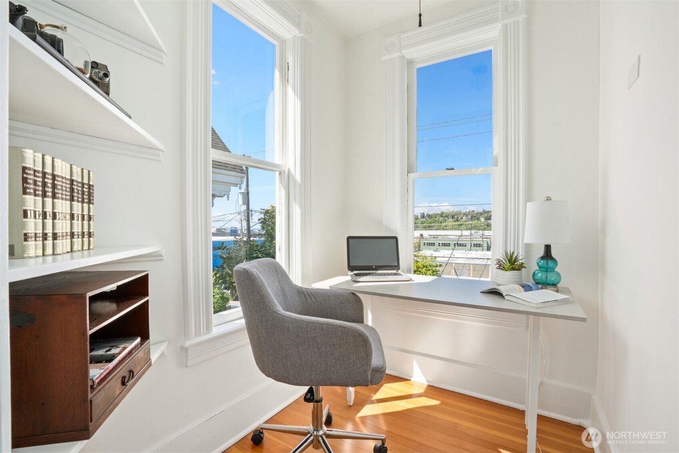 2016 14th Avenue W, Seattle, WA 98119