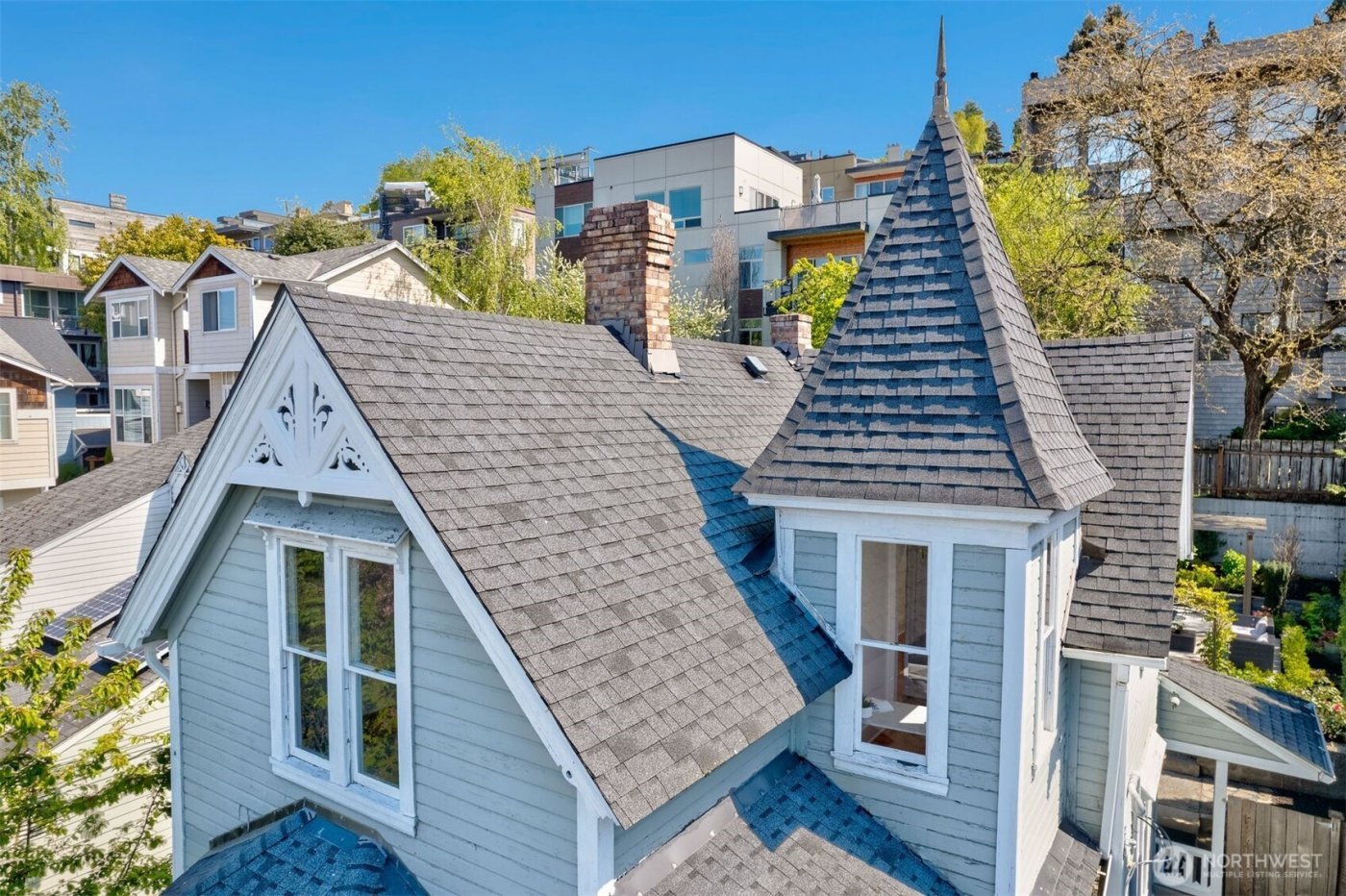 2016 14th Avenue W, Seattle, WA 98119