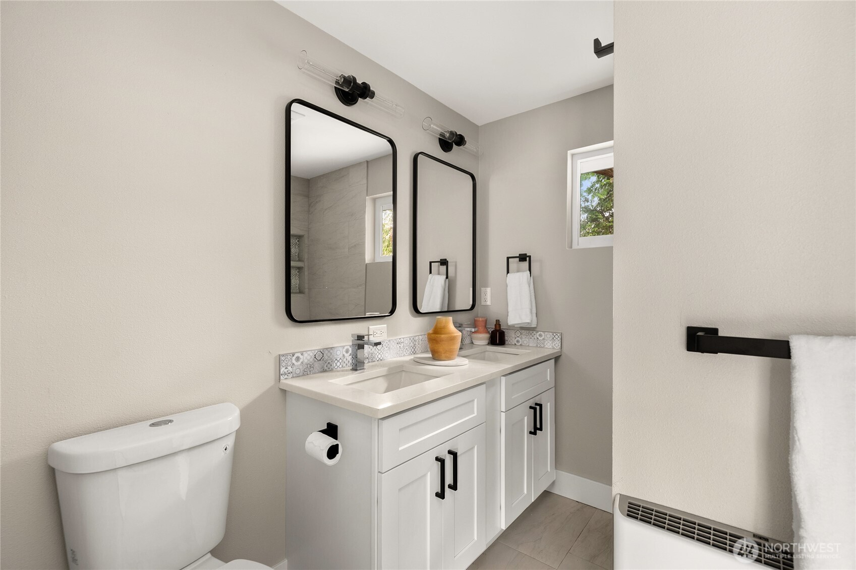 1402 N 136th Street , Seattle, WA 98133