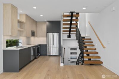 2011 Dexter Avenue N #A, Seattle, WA 98109 - Photo 9